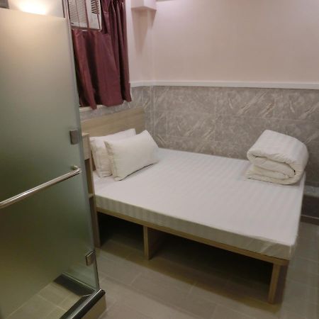 Hop Inn On Nathan Road Гонконг Экстерьер фото