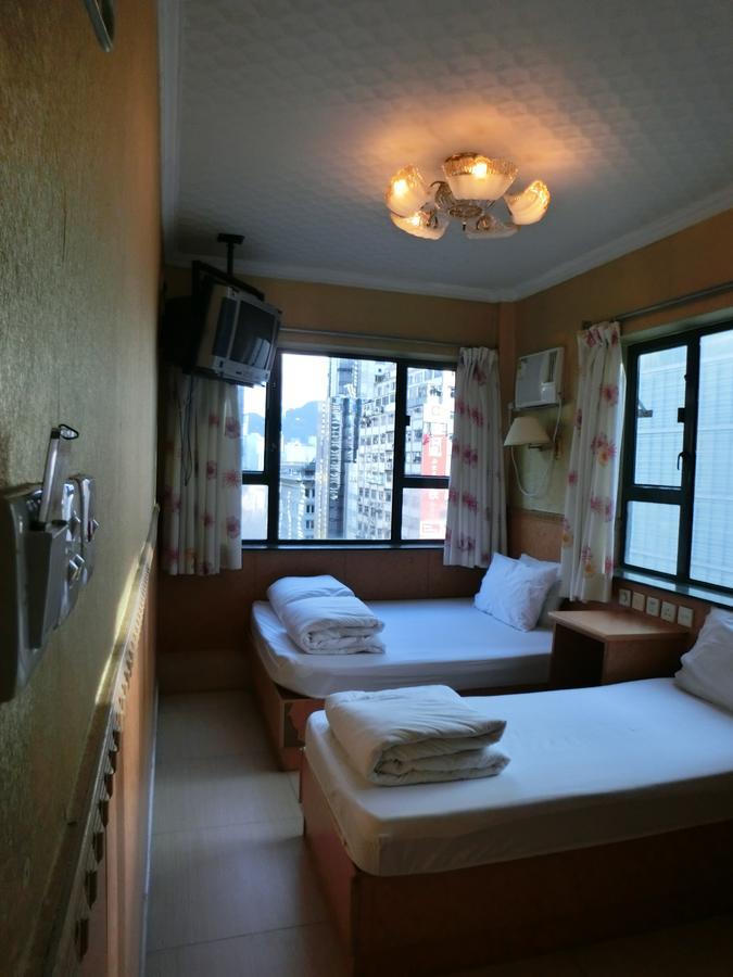 Hop Inn On Nathan Road Гонконг Экстерьер фото